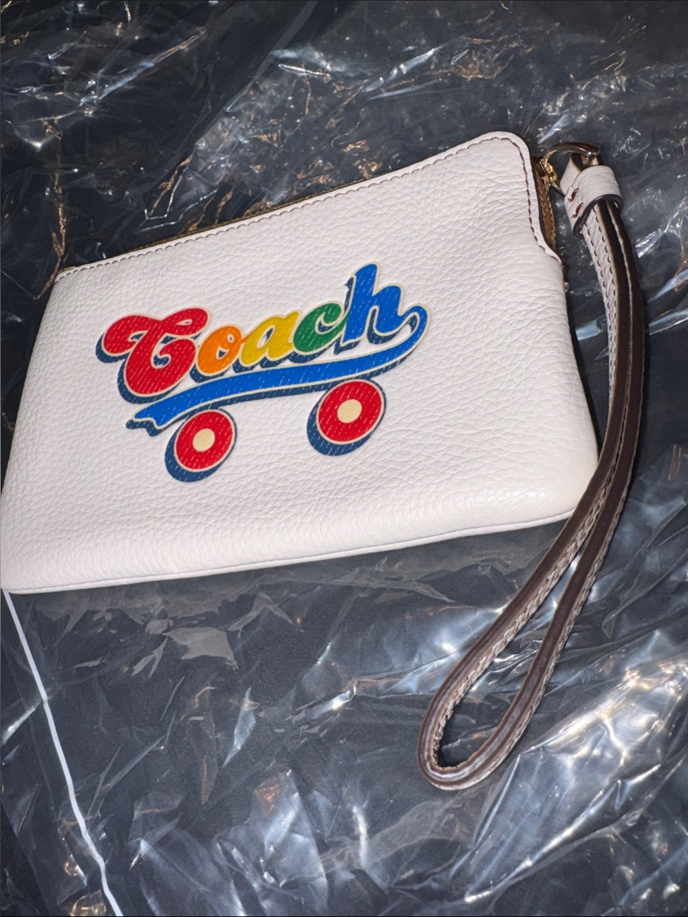 Coach White Leather Wristlet with Rainbow Logo EUC - Picture 3 of 7